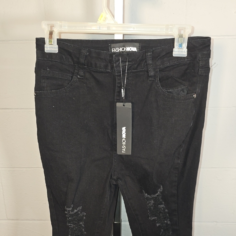 Fashion Nova Black Distressed Women's Jeans - Picture 3 of 14